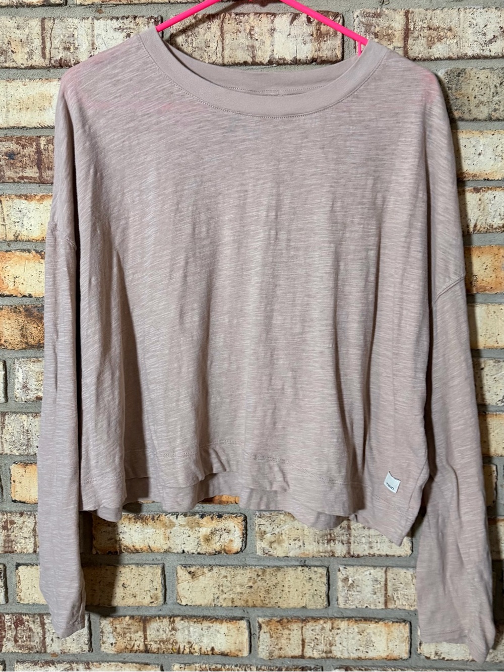 Vuori long sleeve tee L